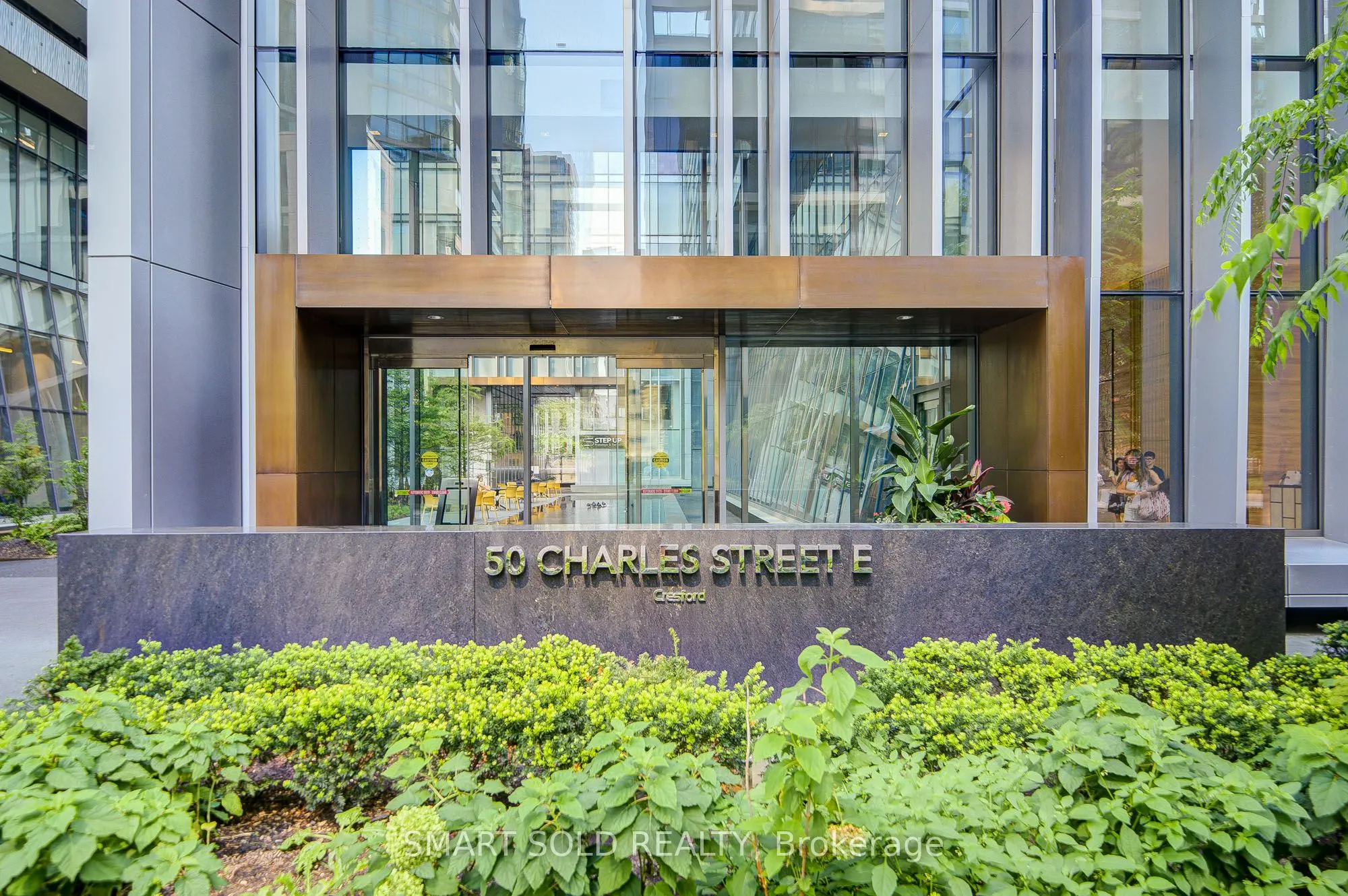 50 Charles Street E #2909
