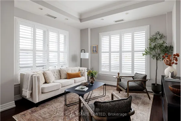 21 Burkebrook Place #416