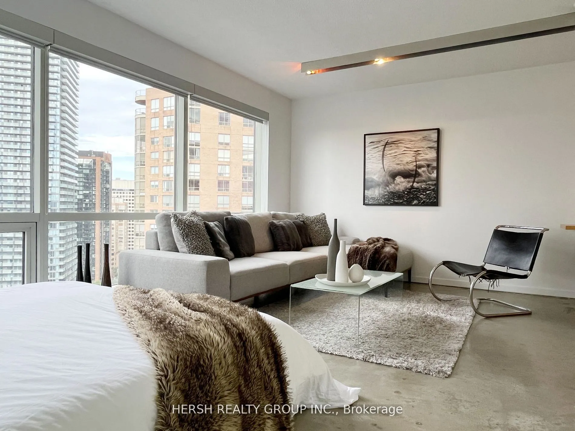 1001 Bay Street #2316