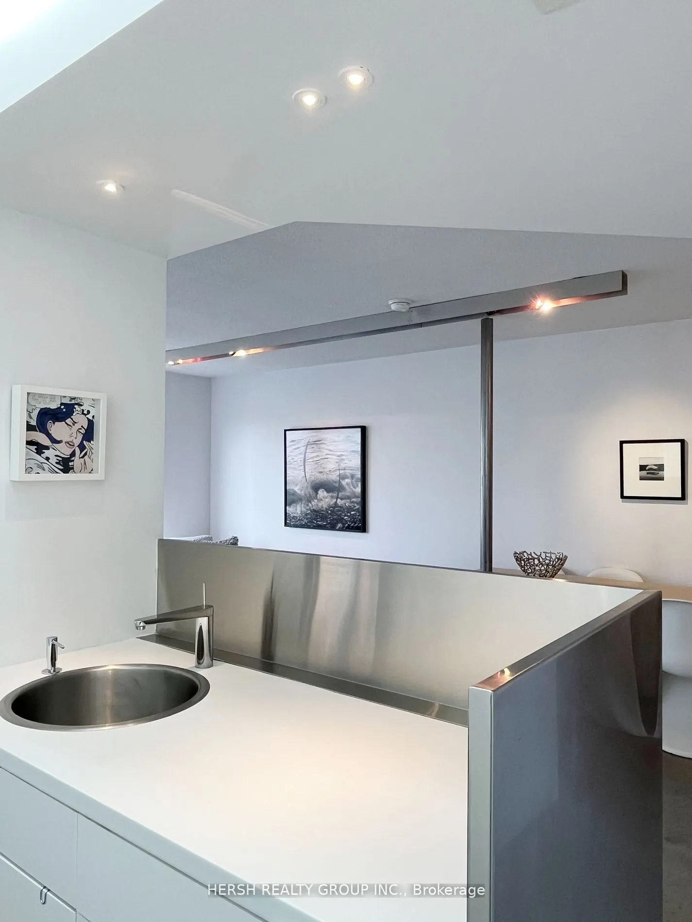 1001 Bay Street #2316