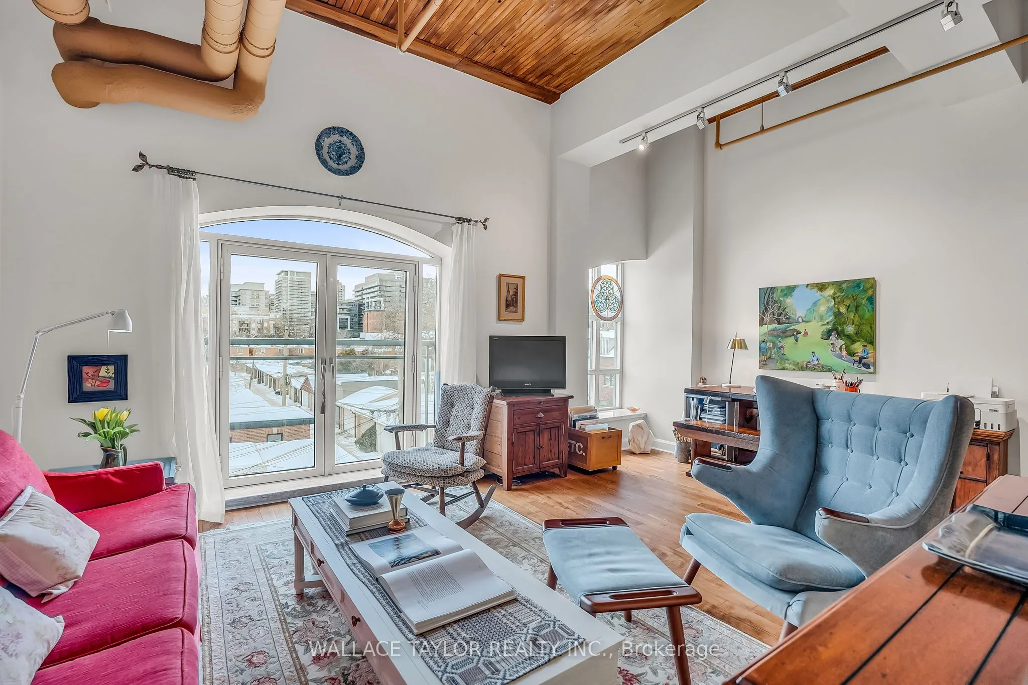 993 Queen Street W #208