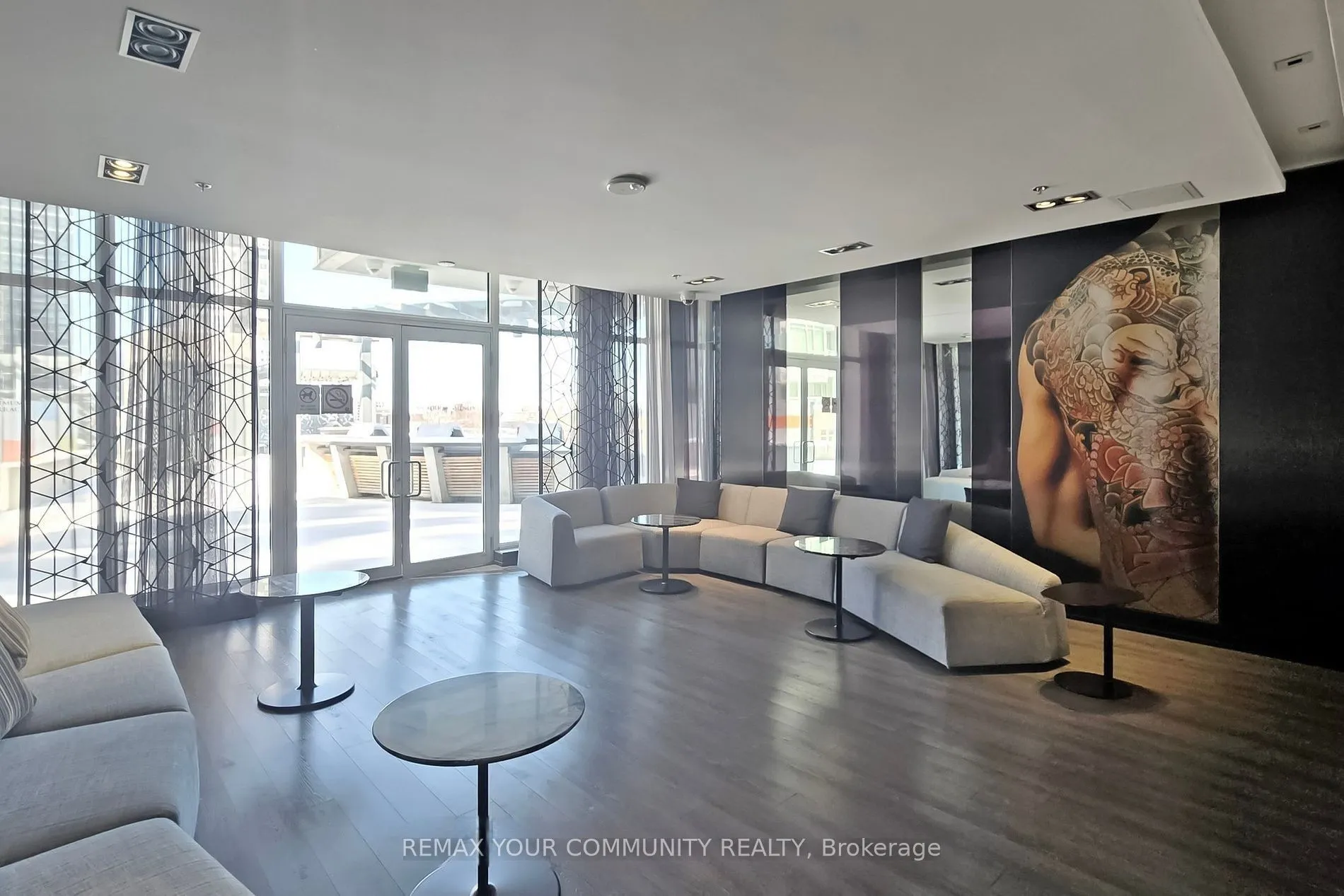 199 RICHMOND Street W #1602