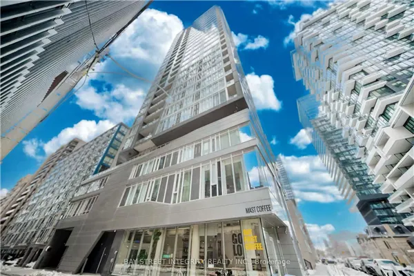 68 Shuter Street #2505