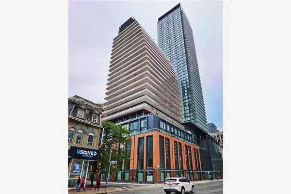 18 Maitland Terrace #601