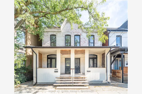 1059 Bathurst Street