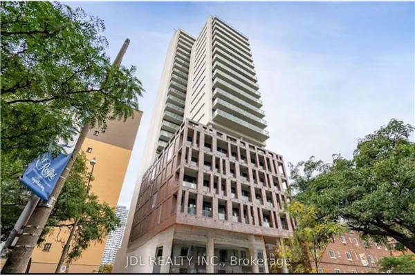 81 Wellesley Street E #1707