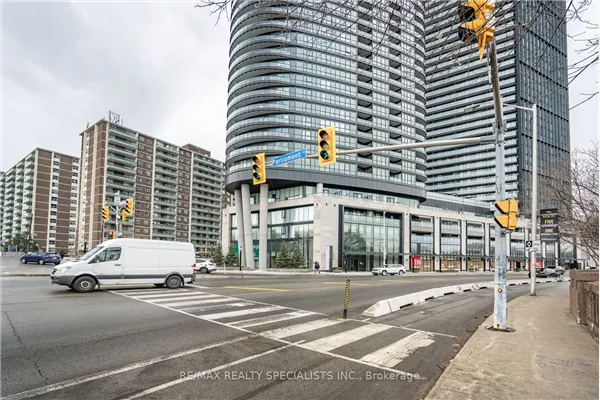 585 Bloor Street E #2419