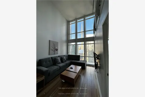 15 Fort York Boulevard #2808