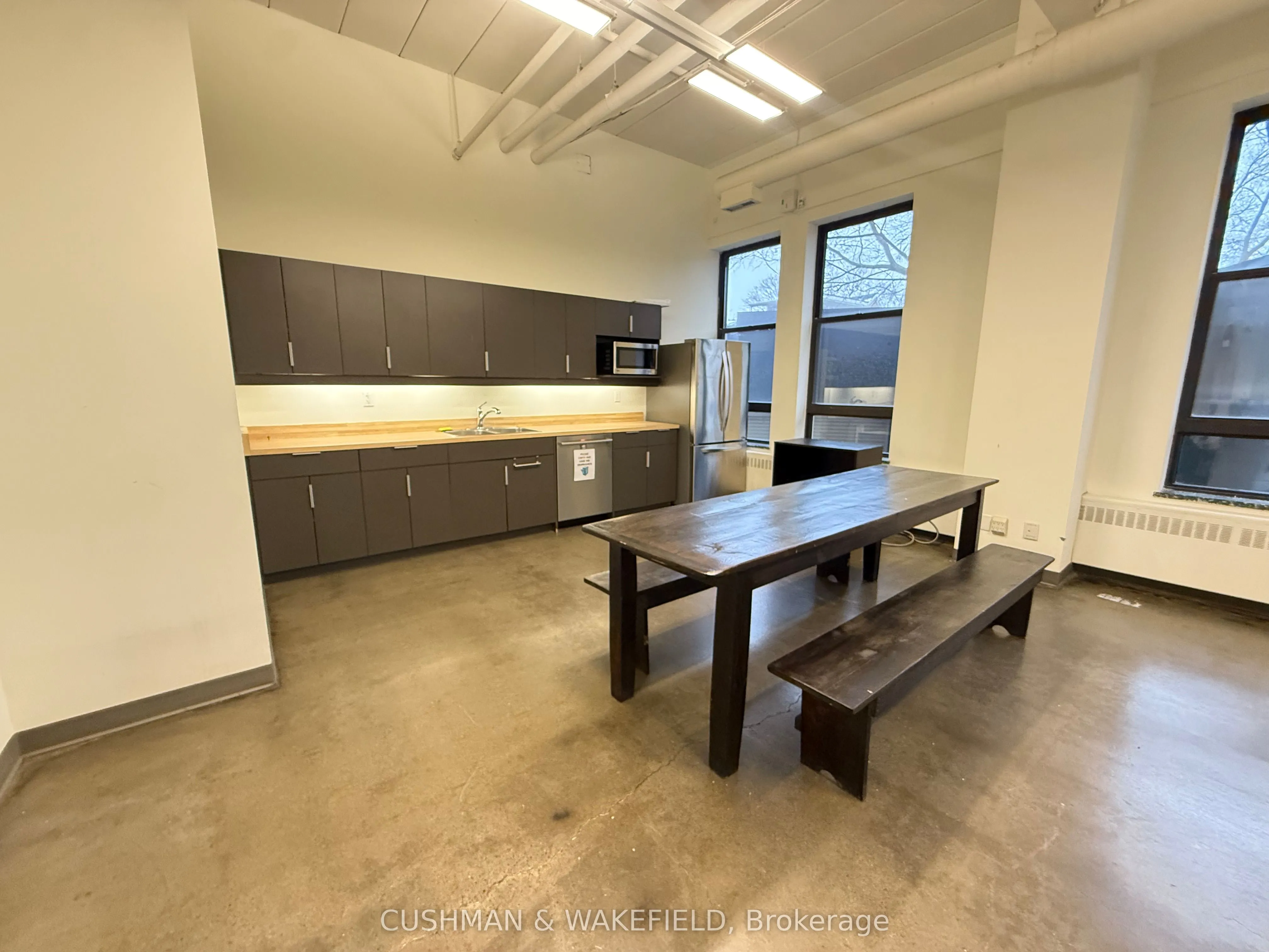 455 Dovercourt Road #Main Floor
