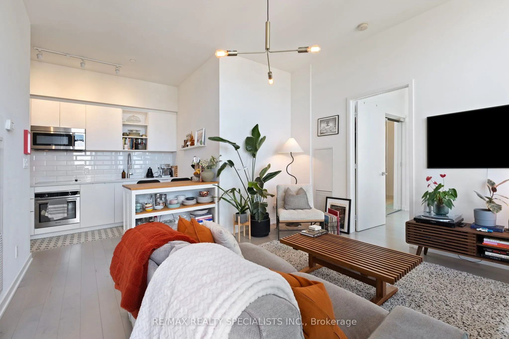 50 Ordnance Street #3505