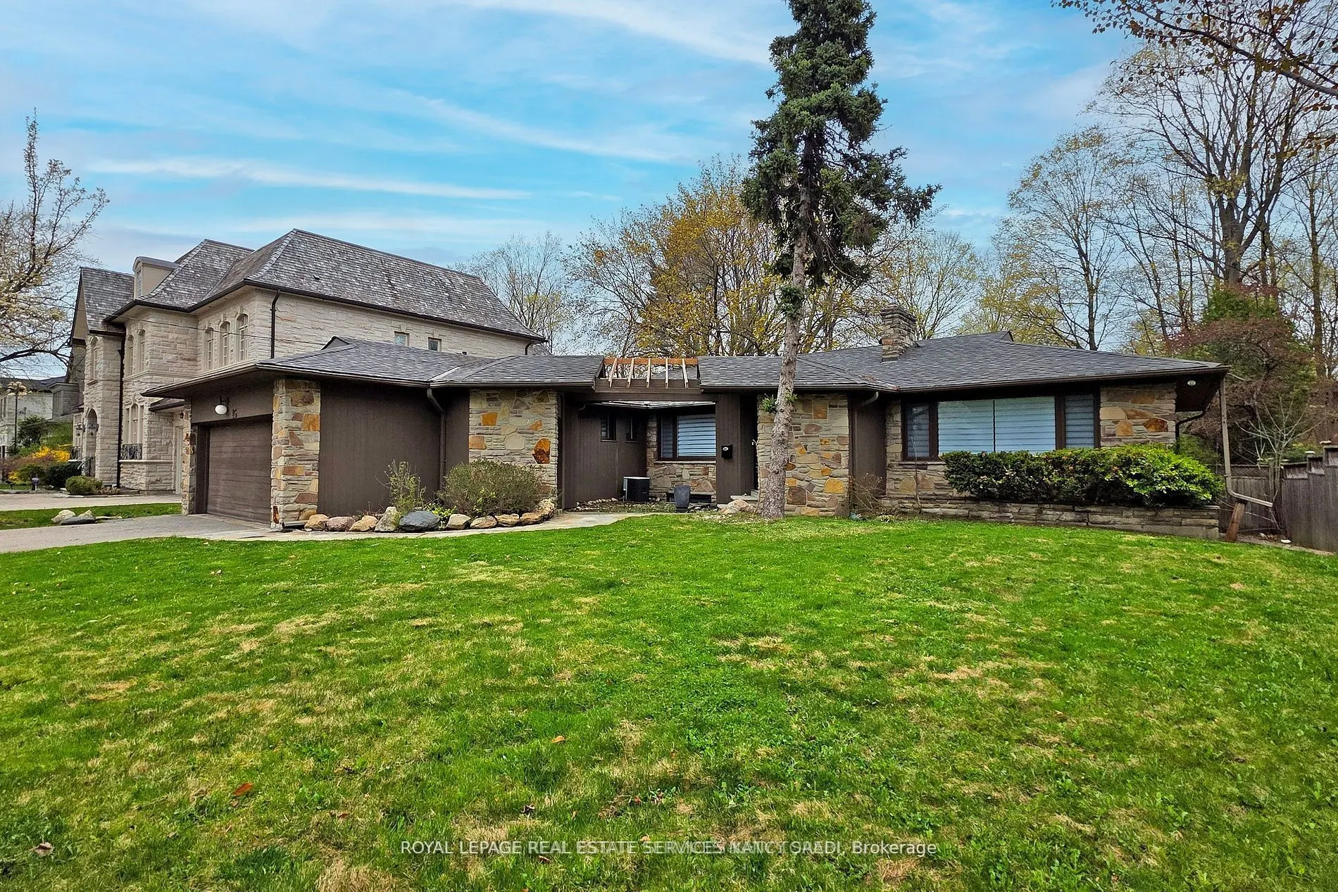 15 Farrington Drive
