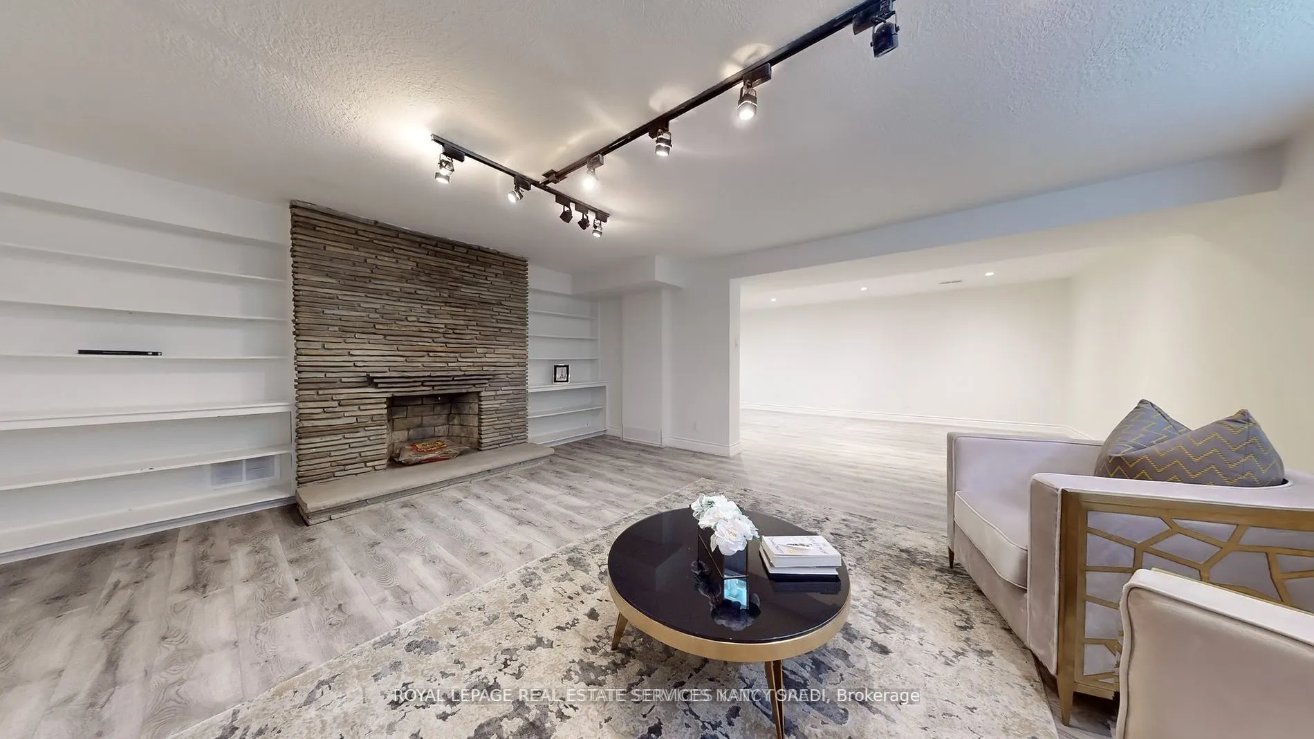 15 Farrington Drive