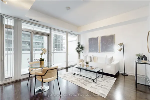 12 York Street #1705