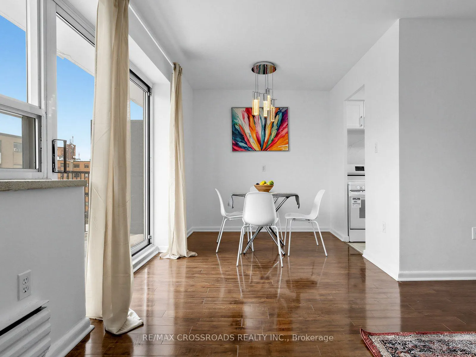 8 Kingsbridge Court #407