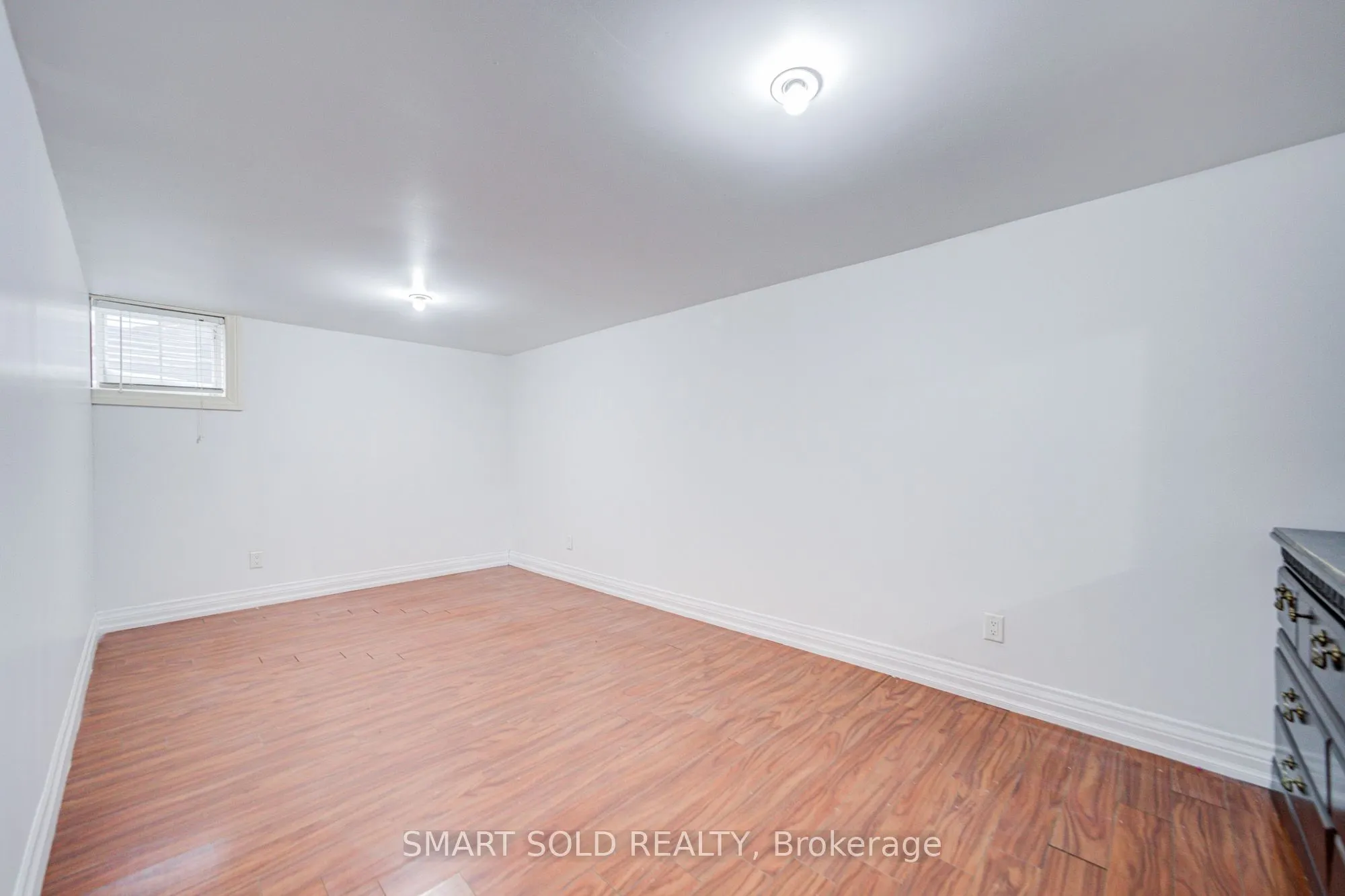 213 Maplehurst Avenue #Lower