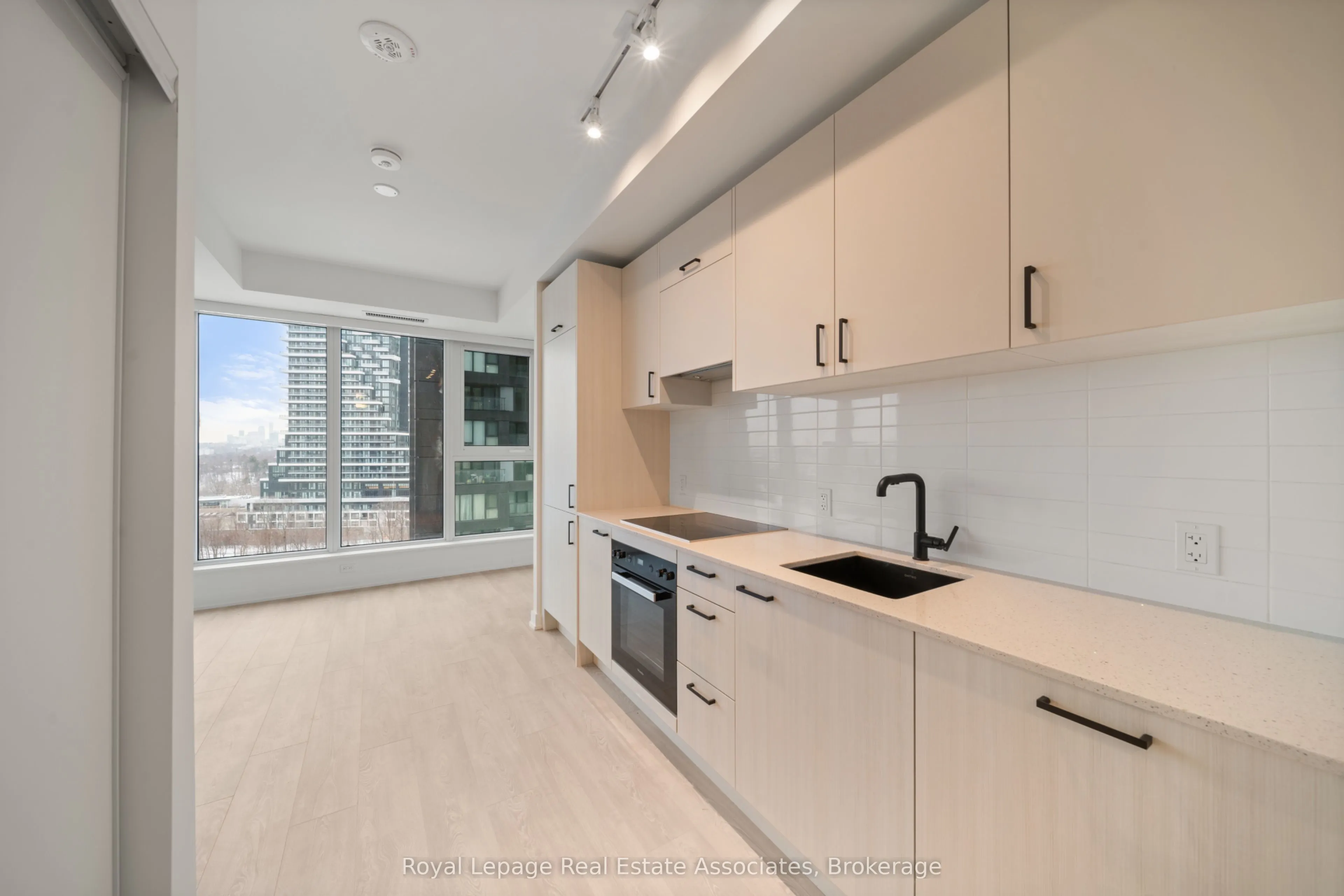 1 Quarrington Lane #1004