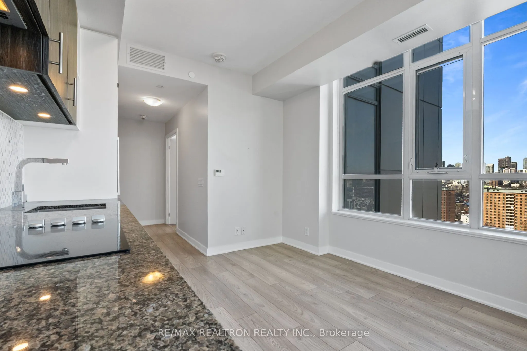 120 Parliament Street #1805