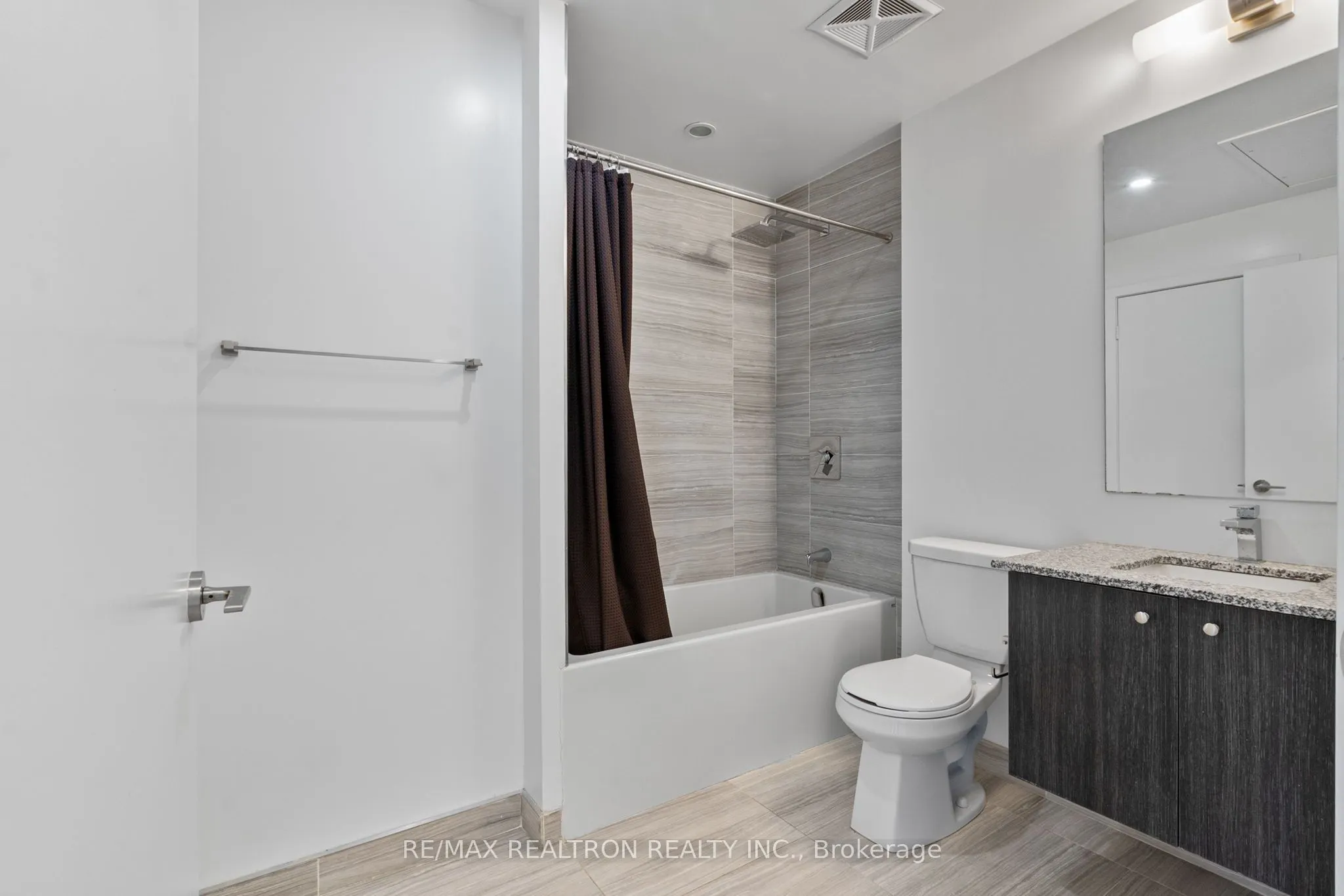 120 Parliament Street #1805