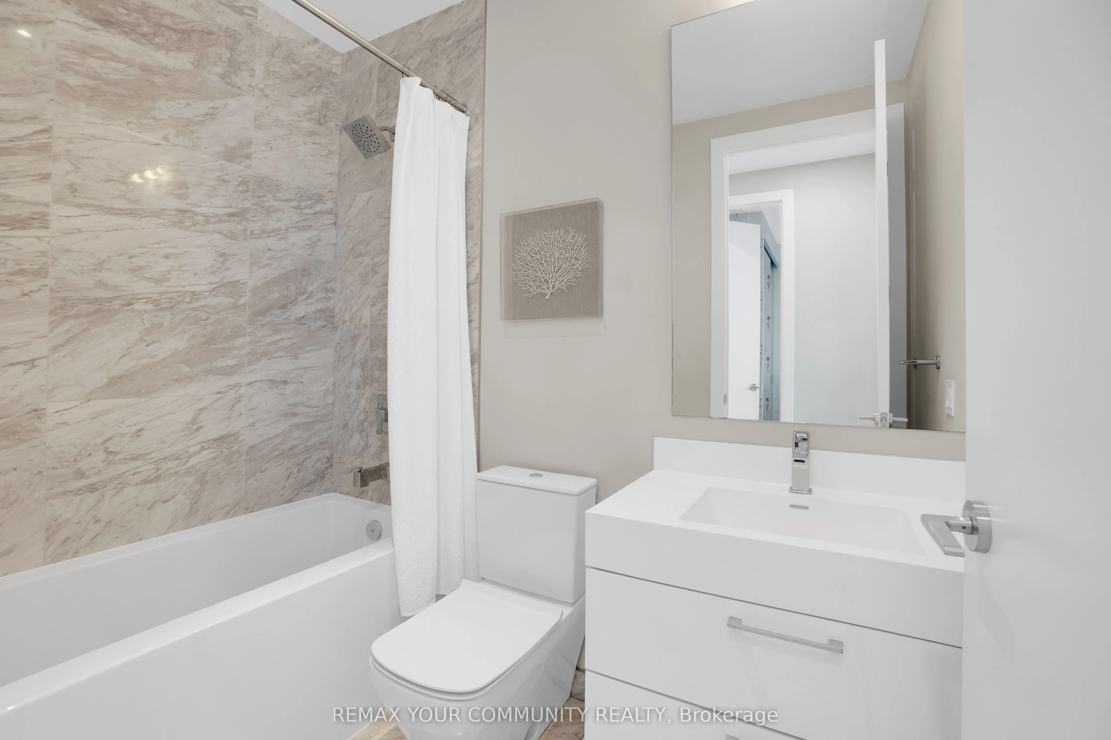 1 Yorkville Avenue #5405