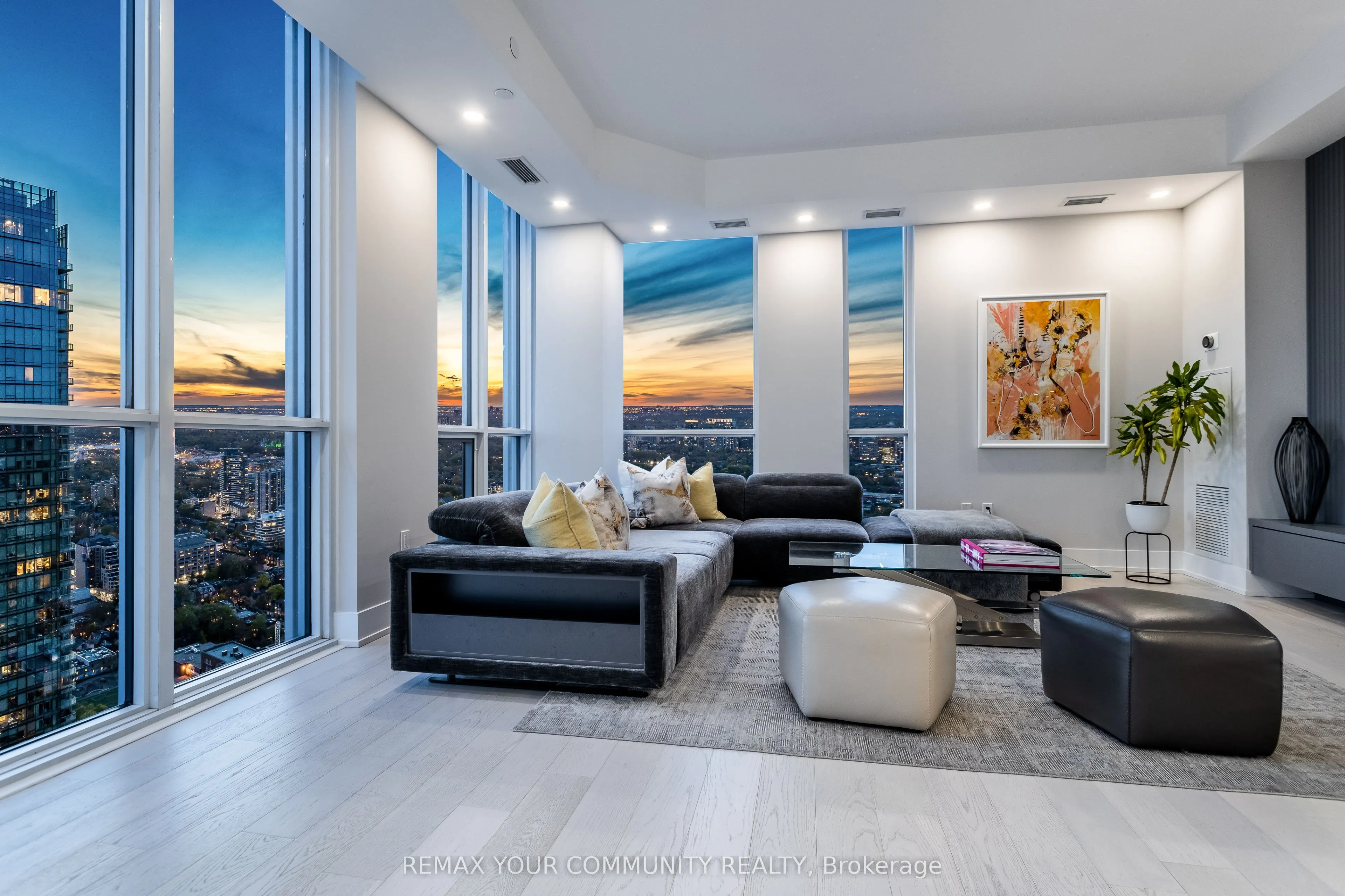 1 Yorkville Avenue #5405