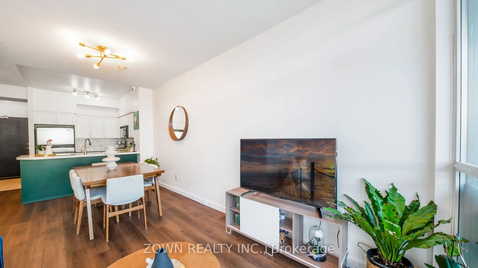 231 Fort York Boulevard #220