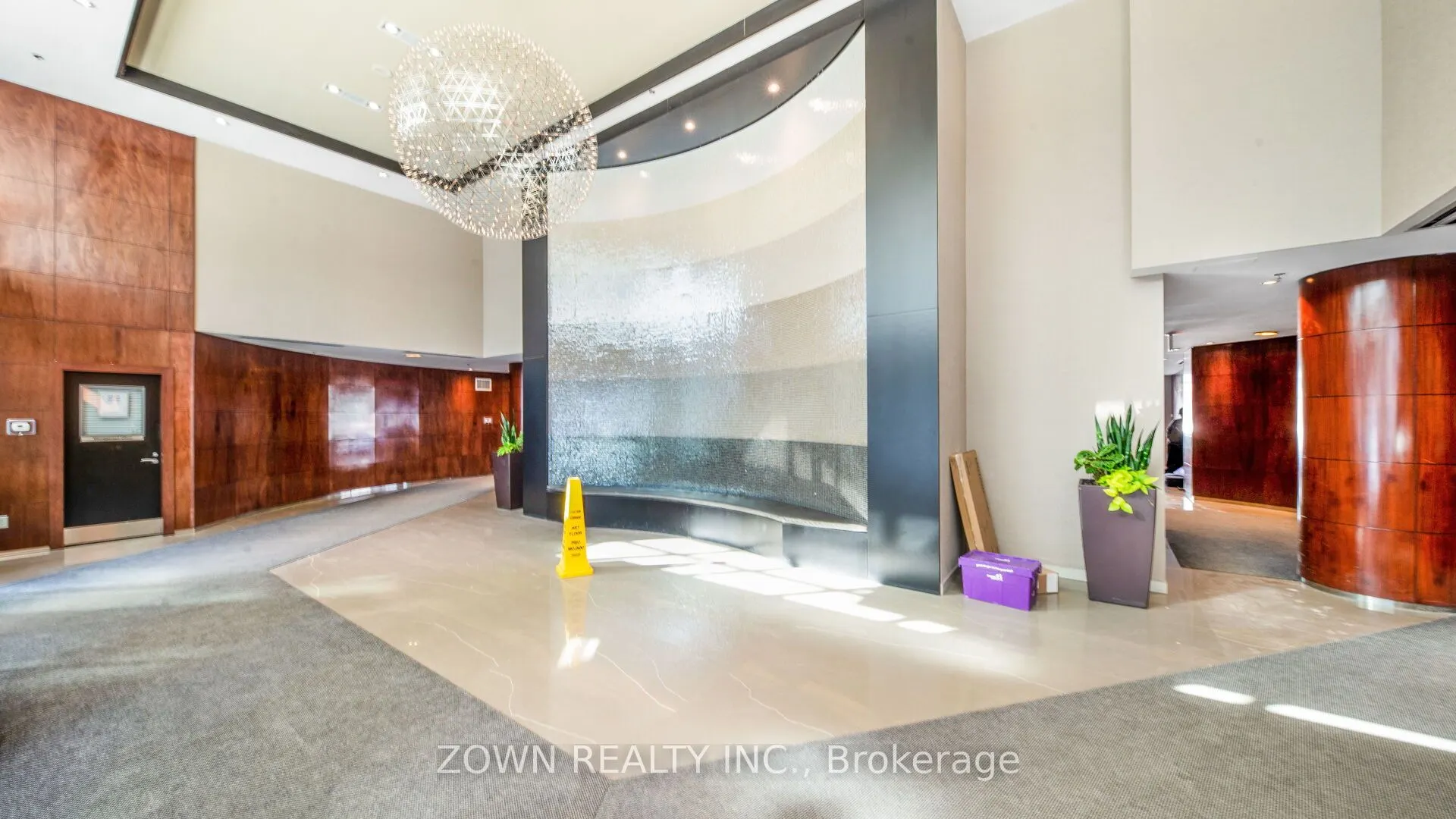 231 Fort York Boulevard #220