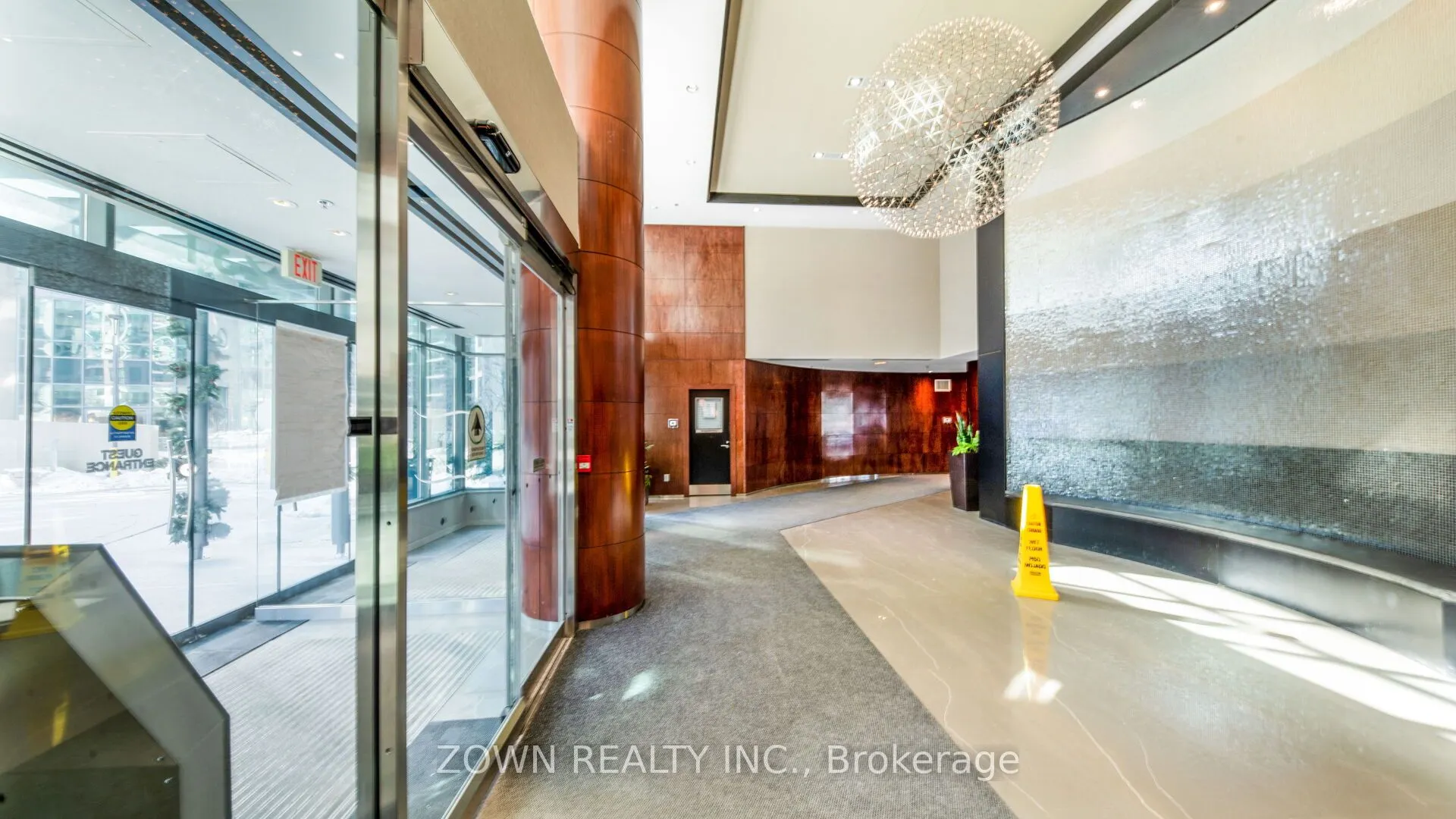 231 Fort York Boulevard #220