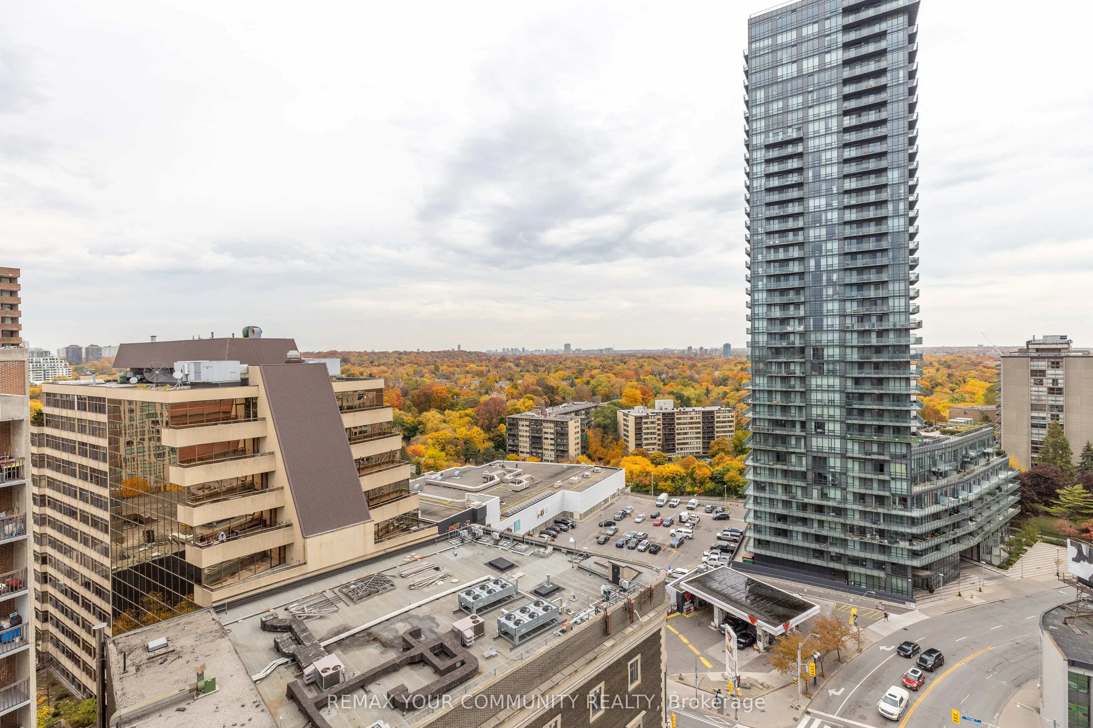 8 Scollard Street #Ph 201