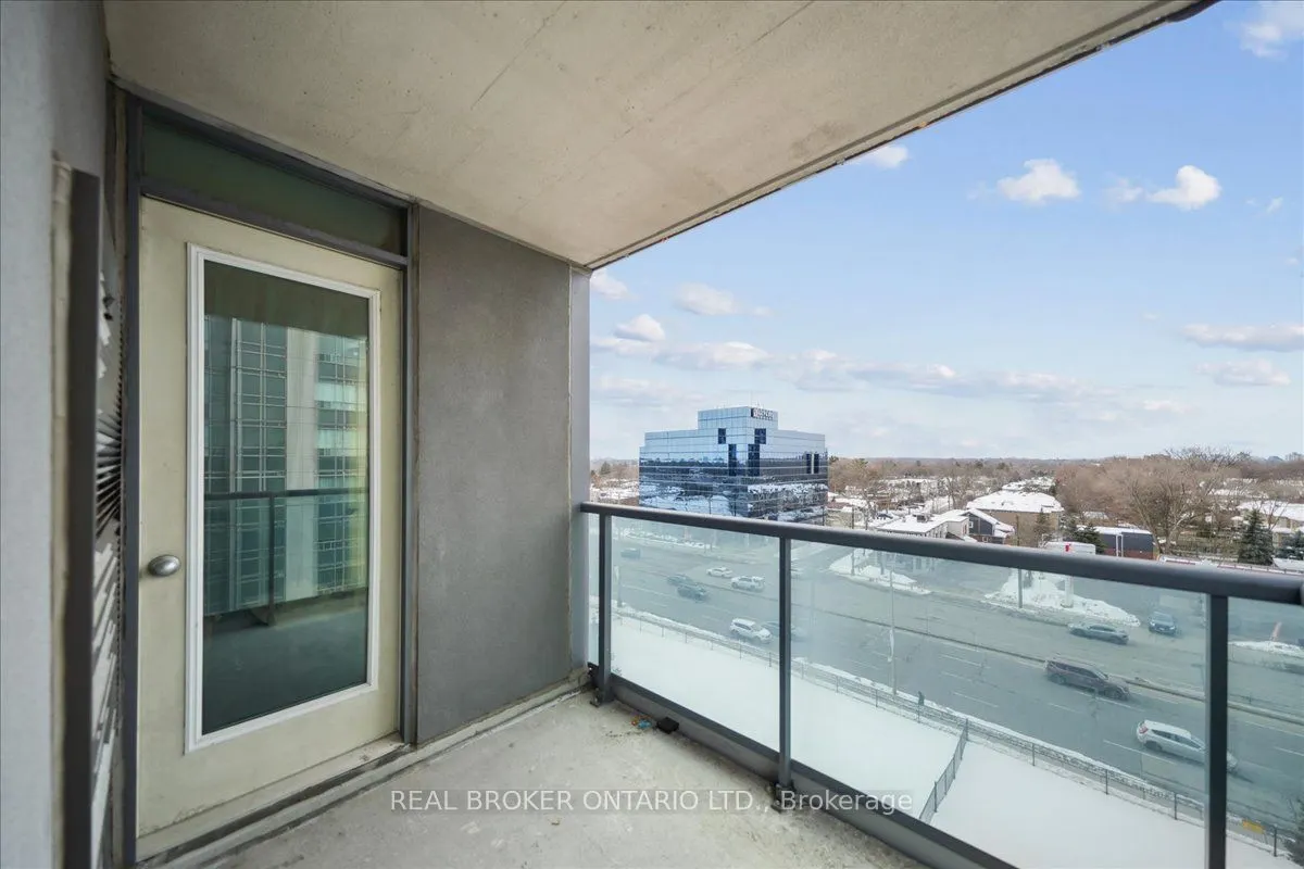 28 Harrison Garden Boulevard #808