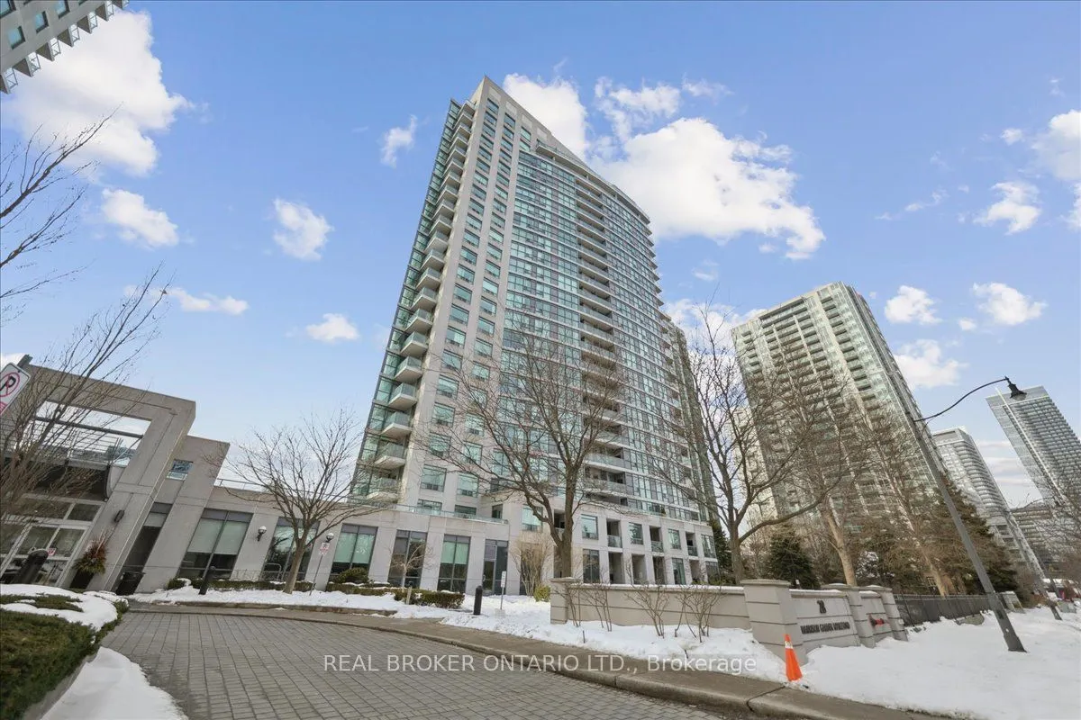 28 Harrison Garden Boulevard #808