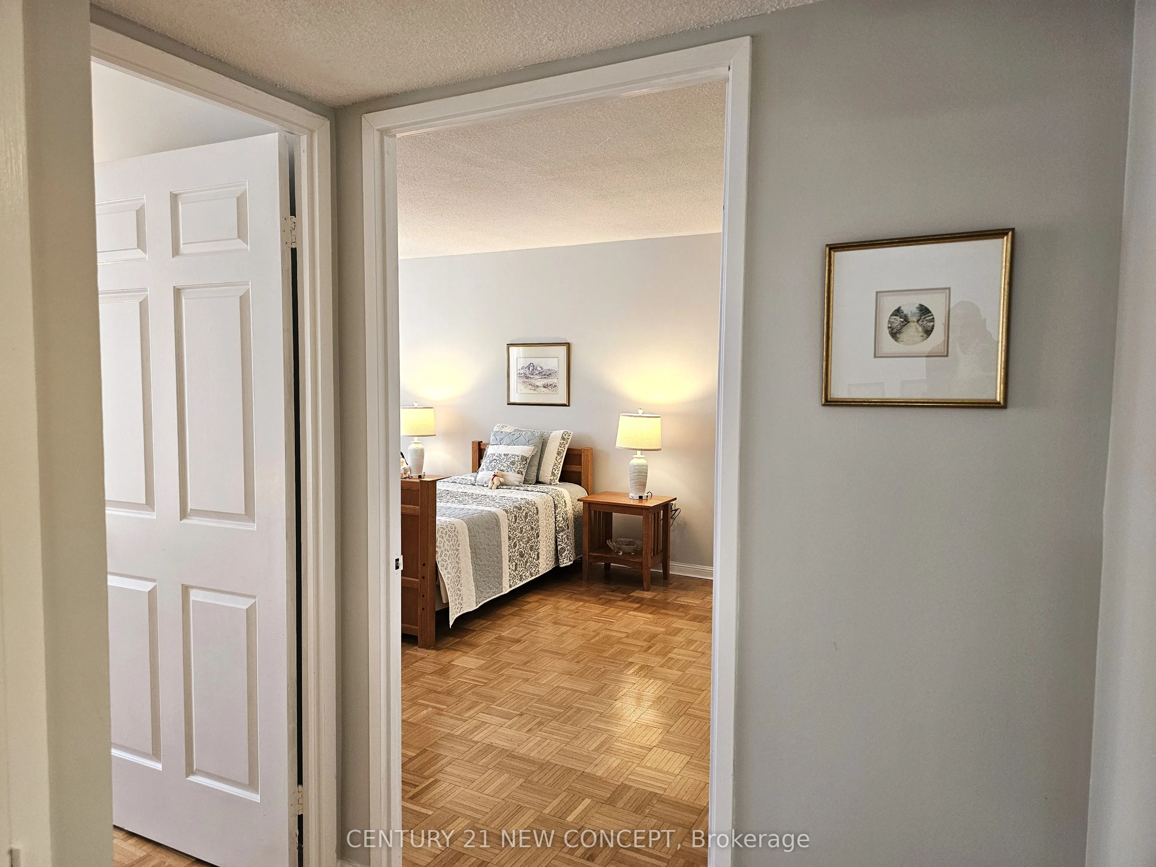 255 The Donway West E #123