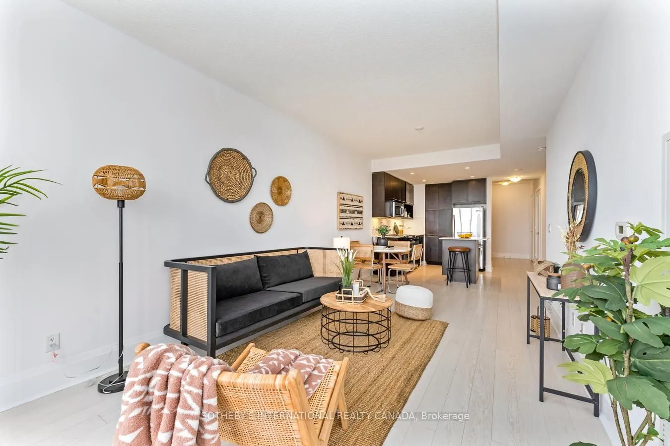 100 Harrison Garden Boulevard #824