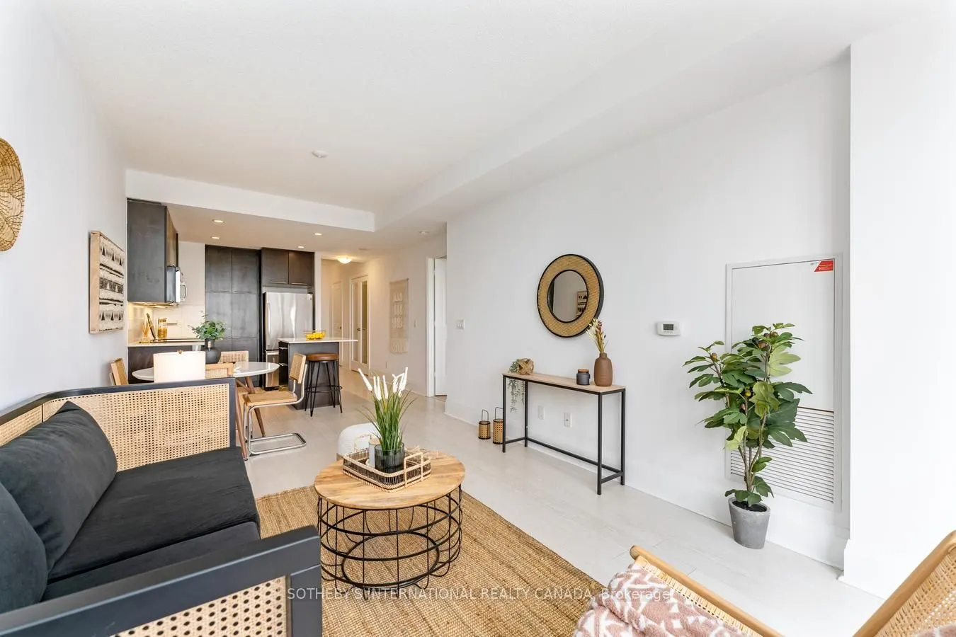 100 Harrison Garden Boulevard #824