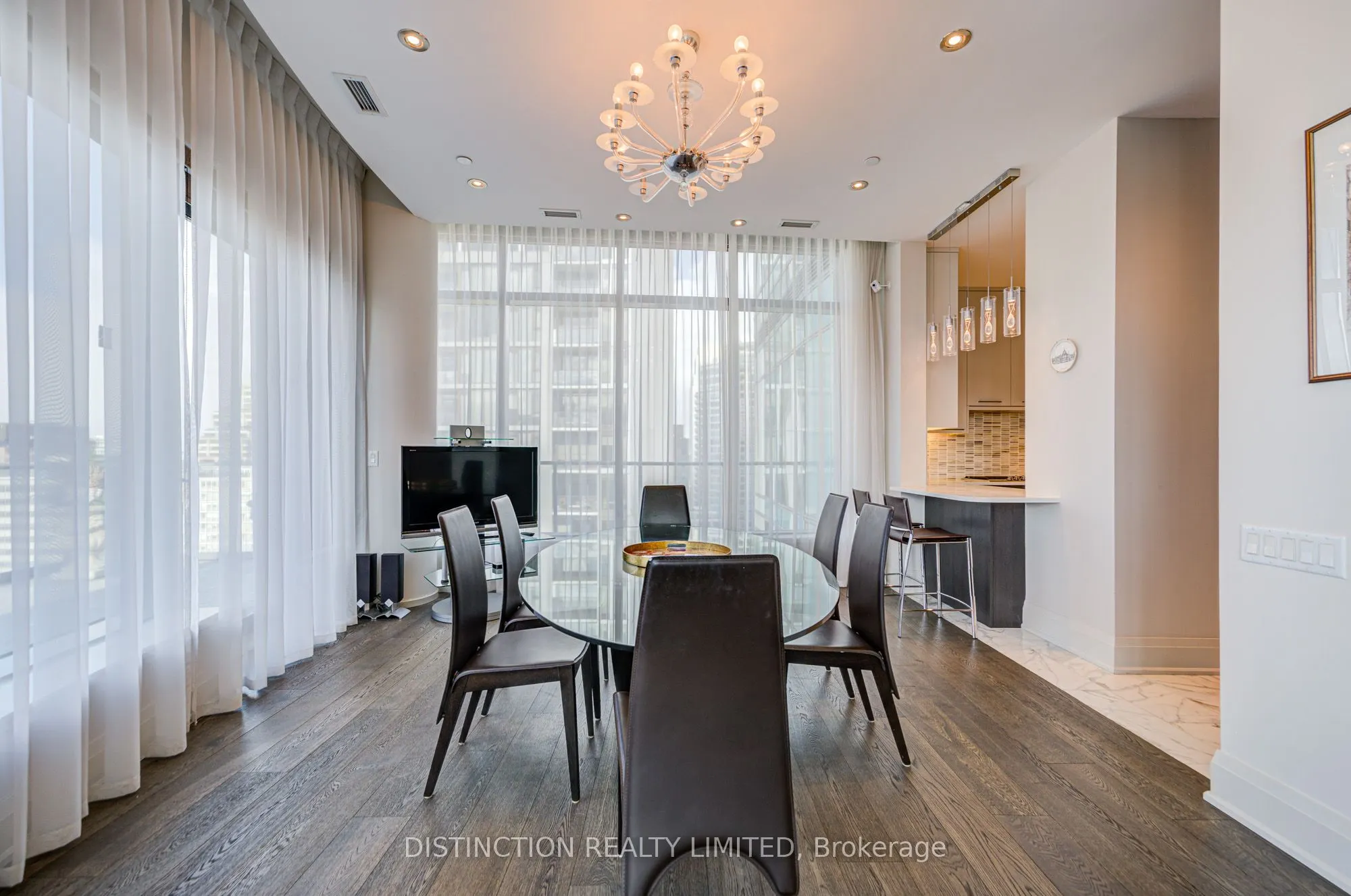 77 Charles Street W #1603