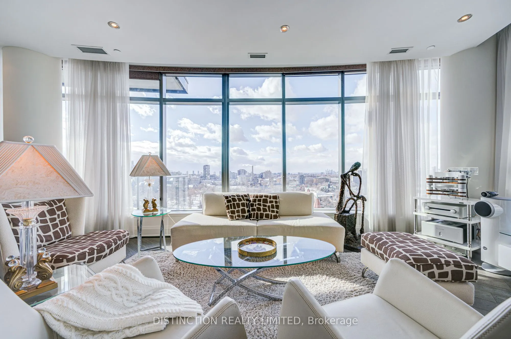 77 Charles Street W #1603