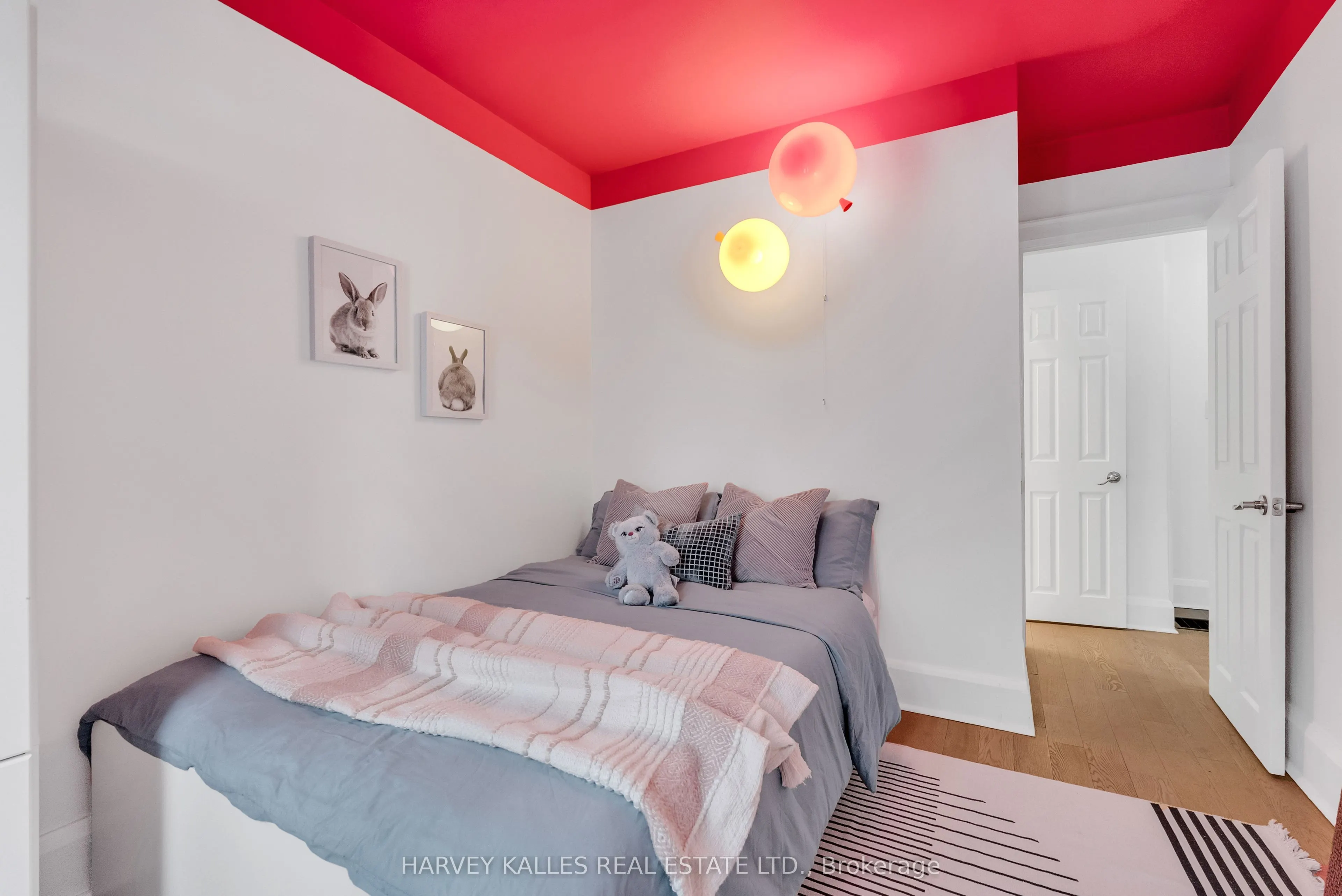 629 Duplex Avenue