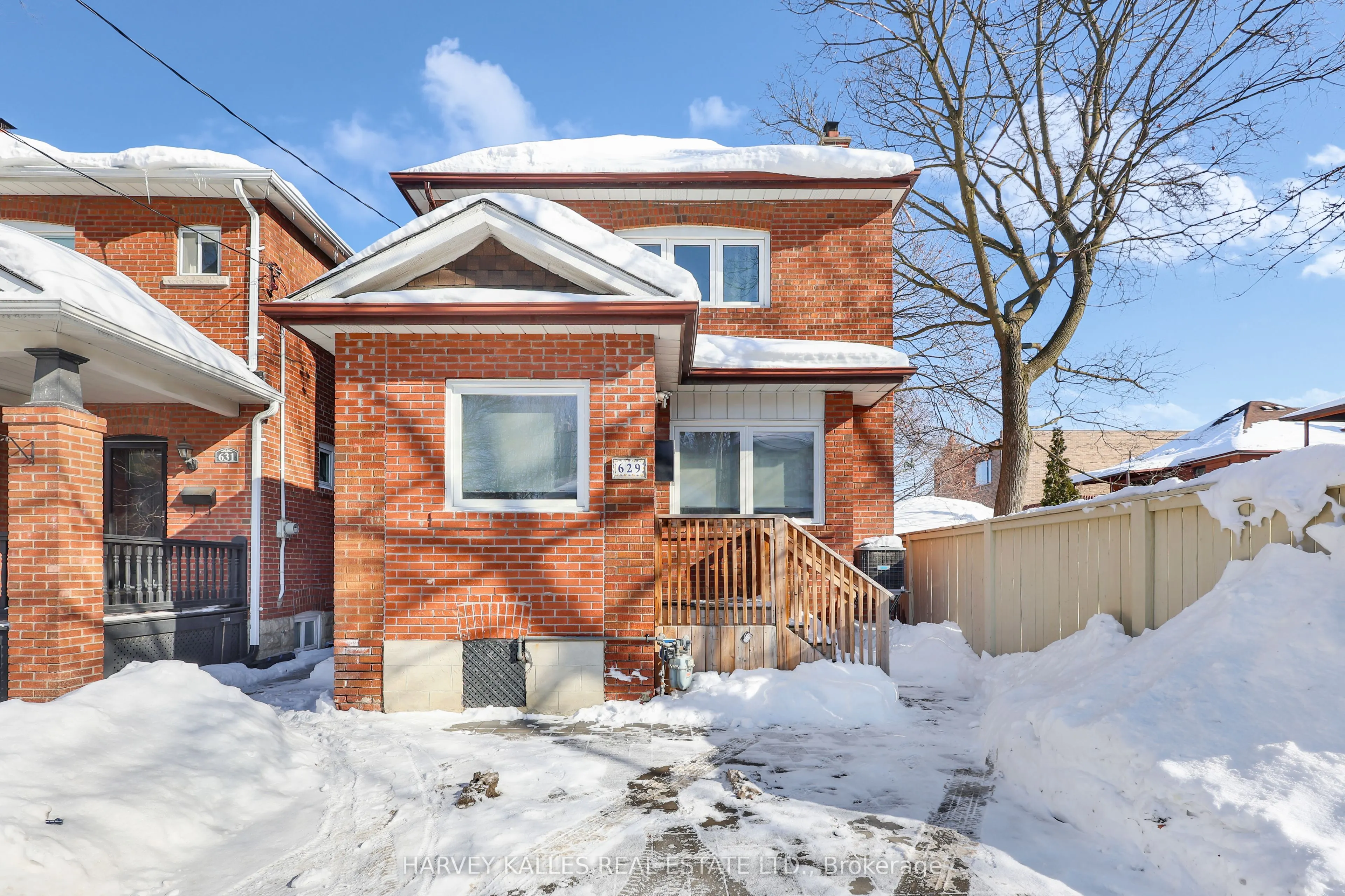 629 Duplex Avenue