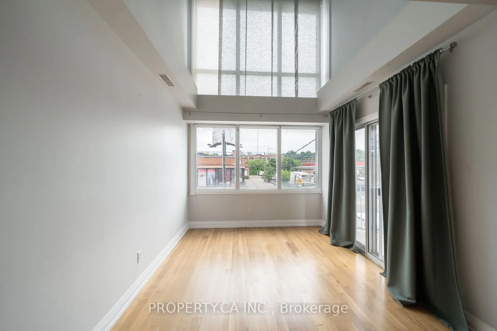 473 Dupont Street #2