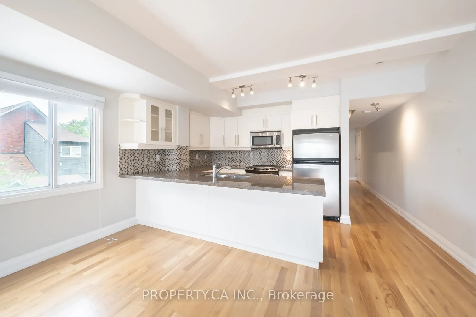473 Dupont Street #2