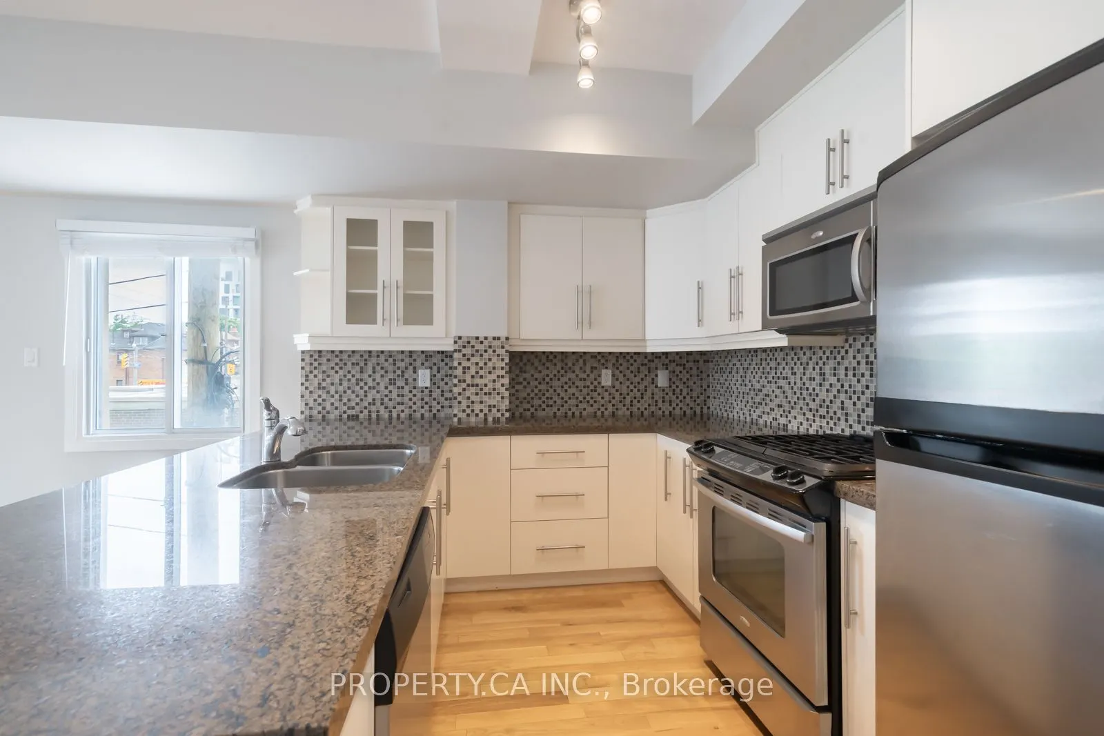 473 Dupont Street #2