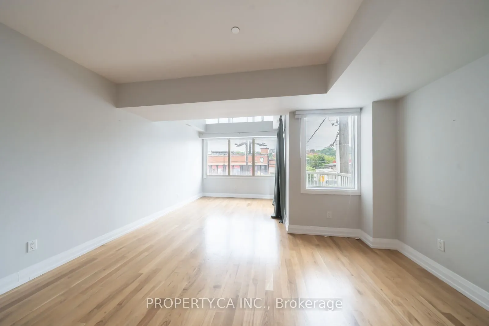 473 Dupont Street #2