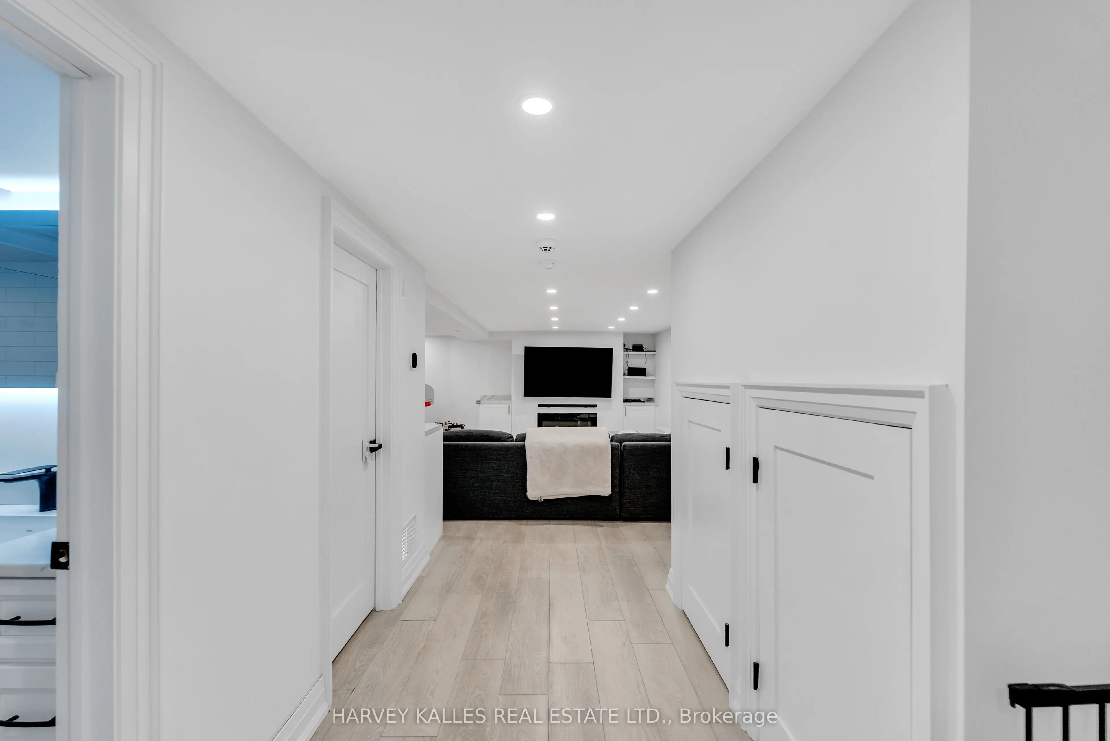 32 Almont Road