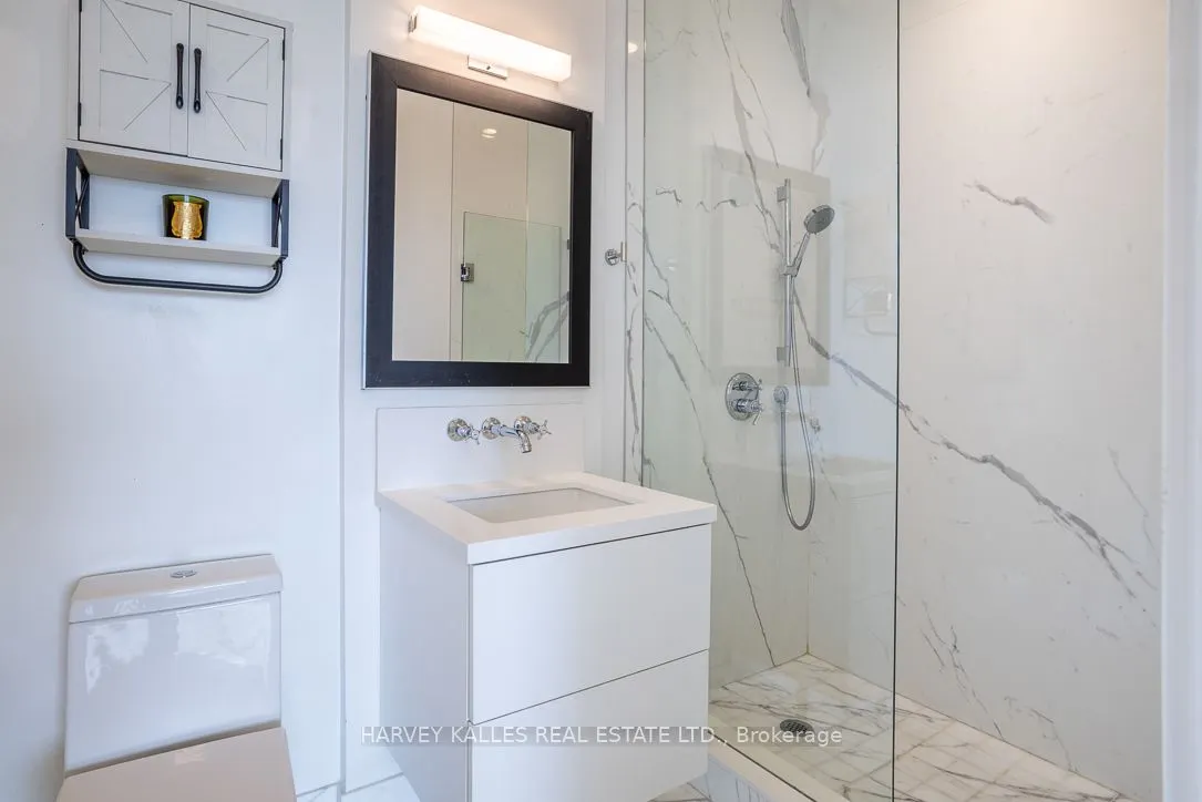 111 St Clair Avenue W #1013