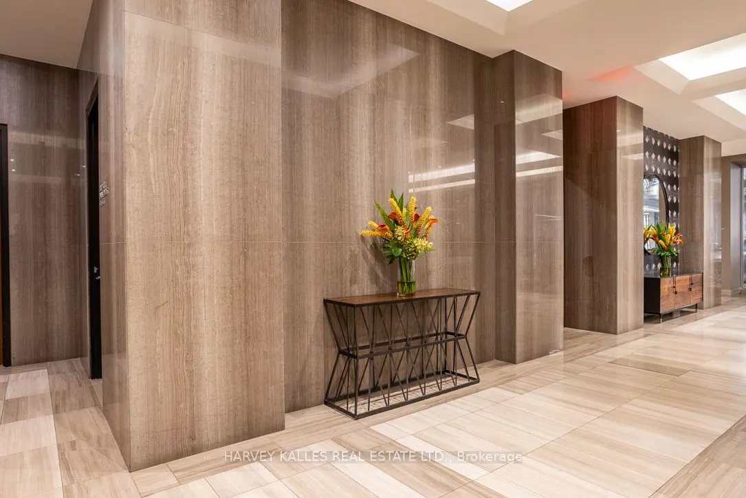 111 St Clair Avenue W #1013