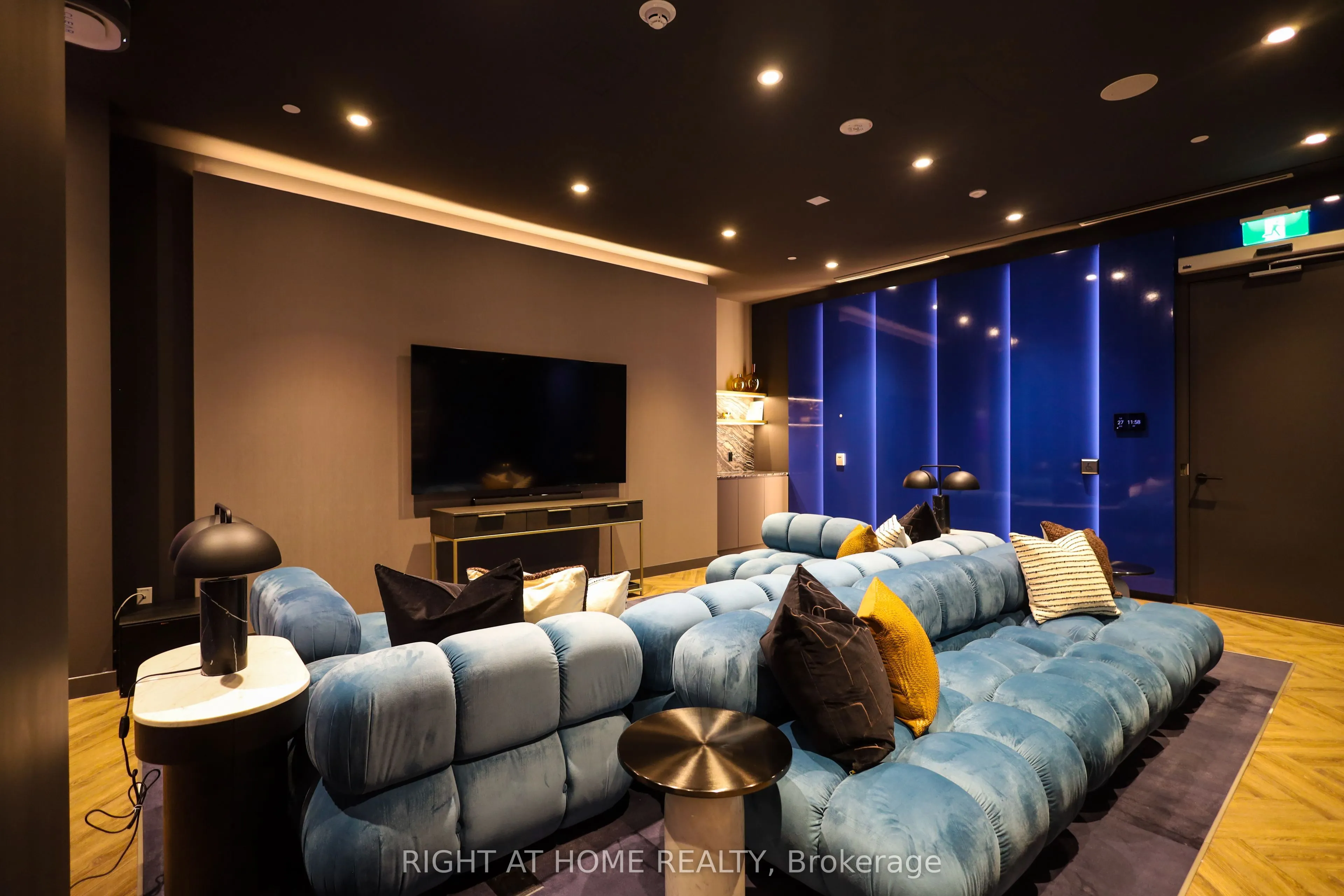 500 Dupont Street #202