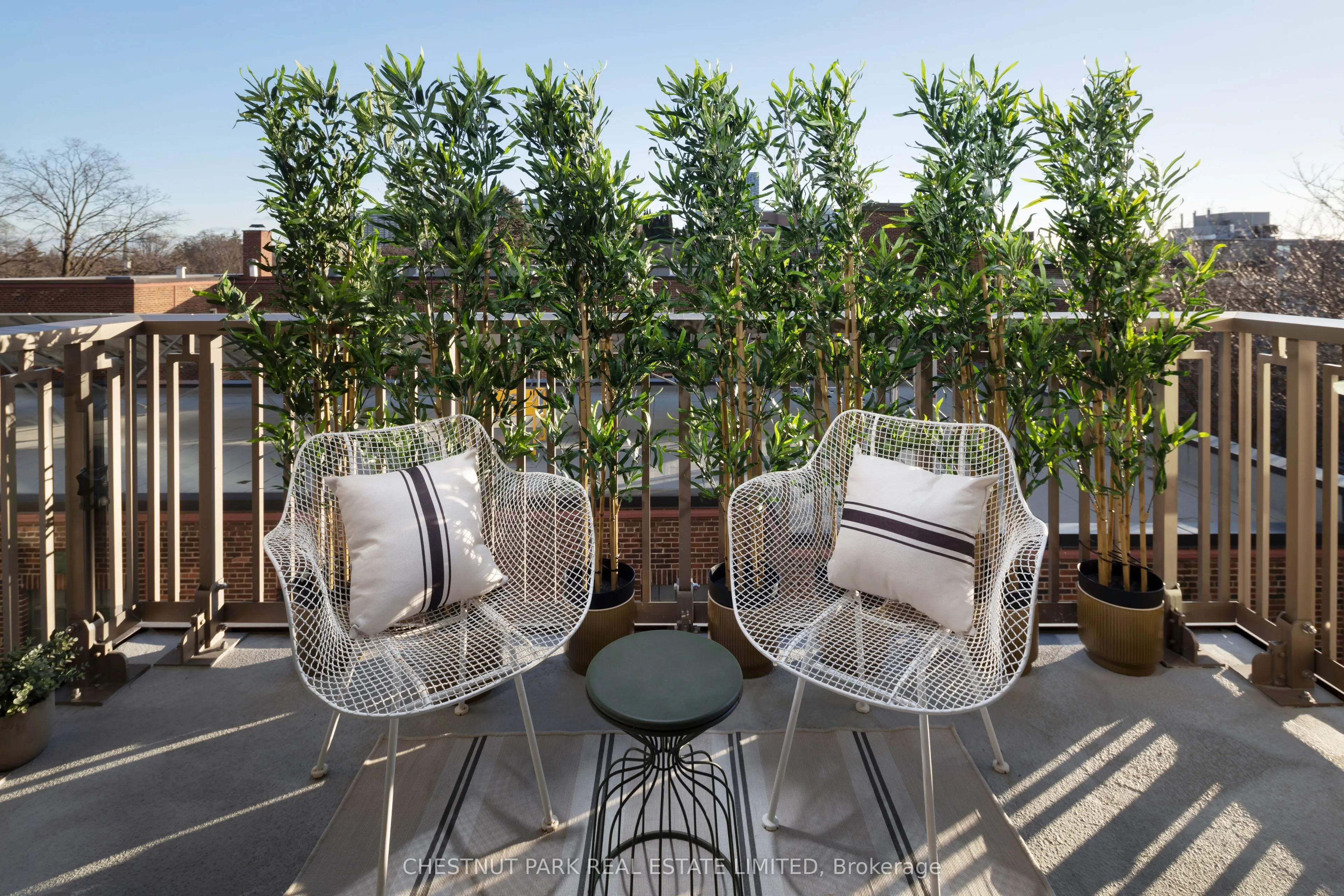 1 Strathgowan Avenue #513