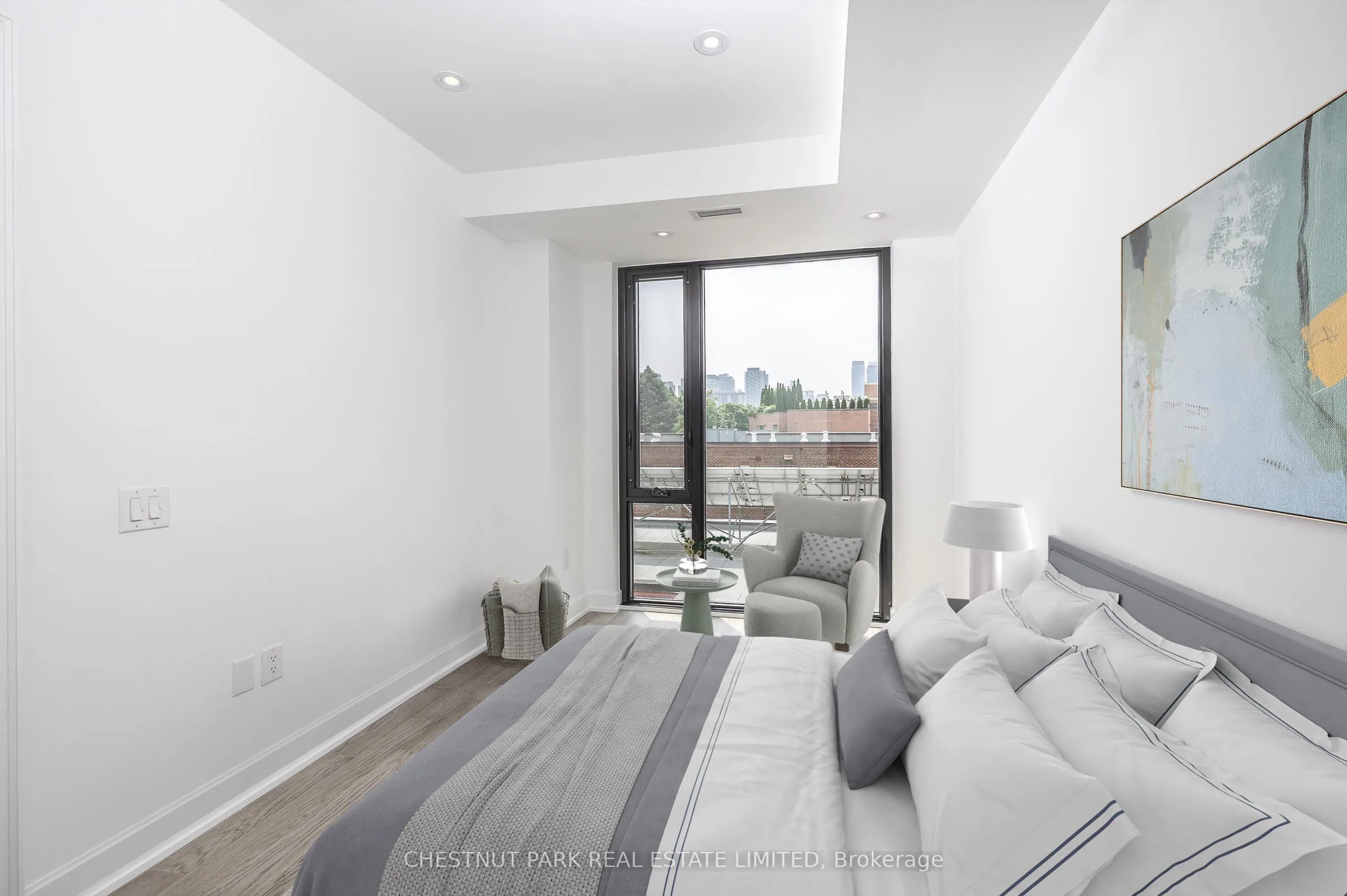 1 Strathgowan Avenue #513