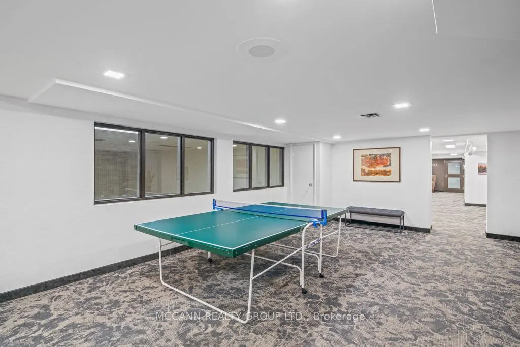 360 Bloor Street E #301