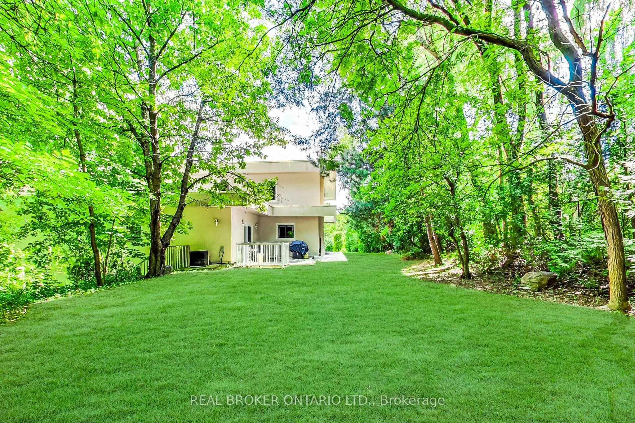 48 Silvergrove Road