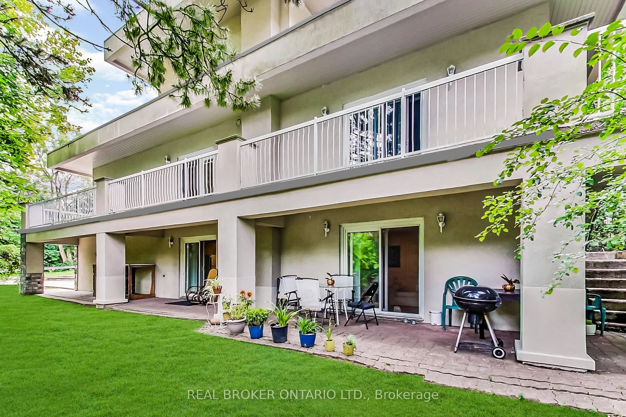 48 Silvergrove Road